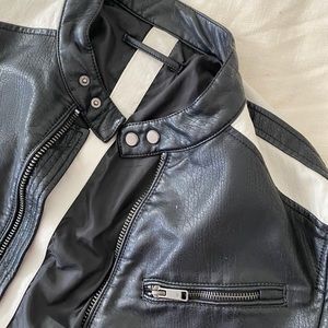 Zara men’s leather biker jacket size small